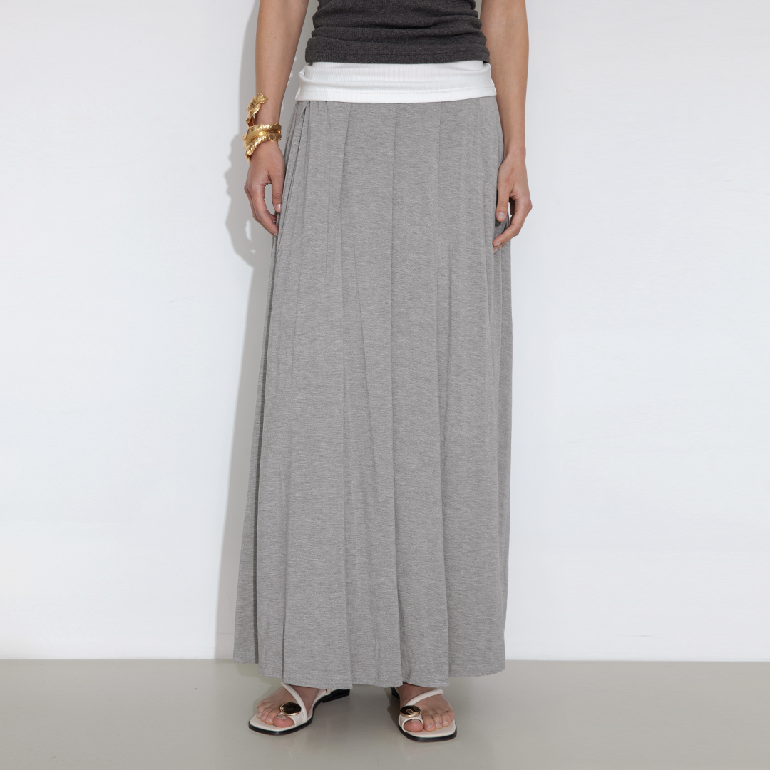 Pleated Hand-Braided High-Stretch Maxi Skirt