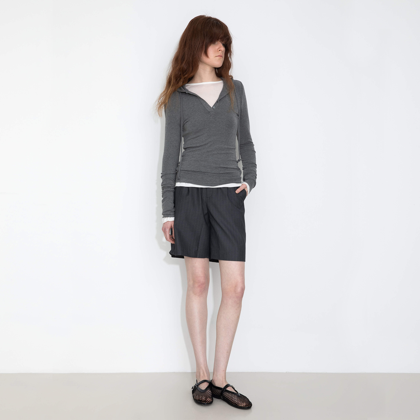 Slim-Fit Hooded V-Neck Long Sleeve Top
