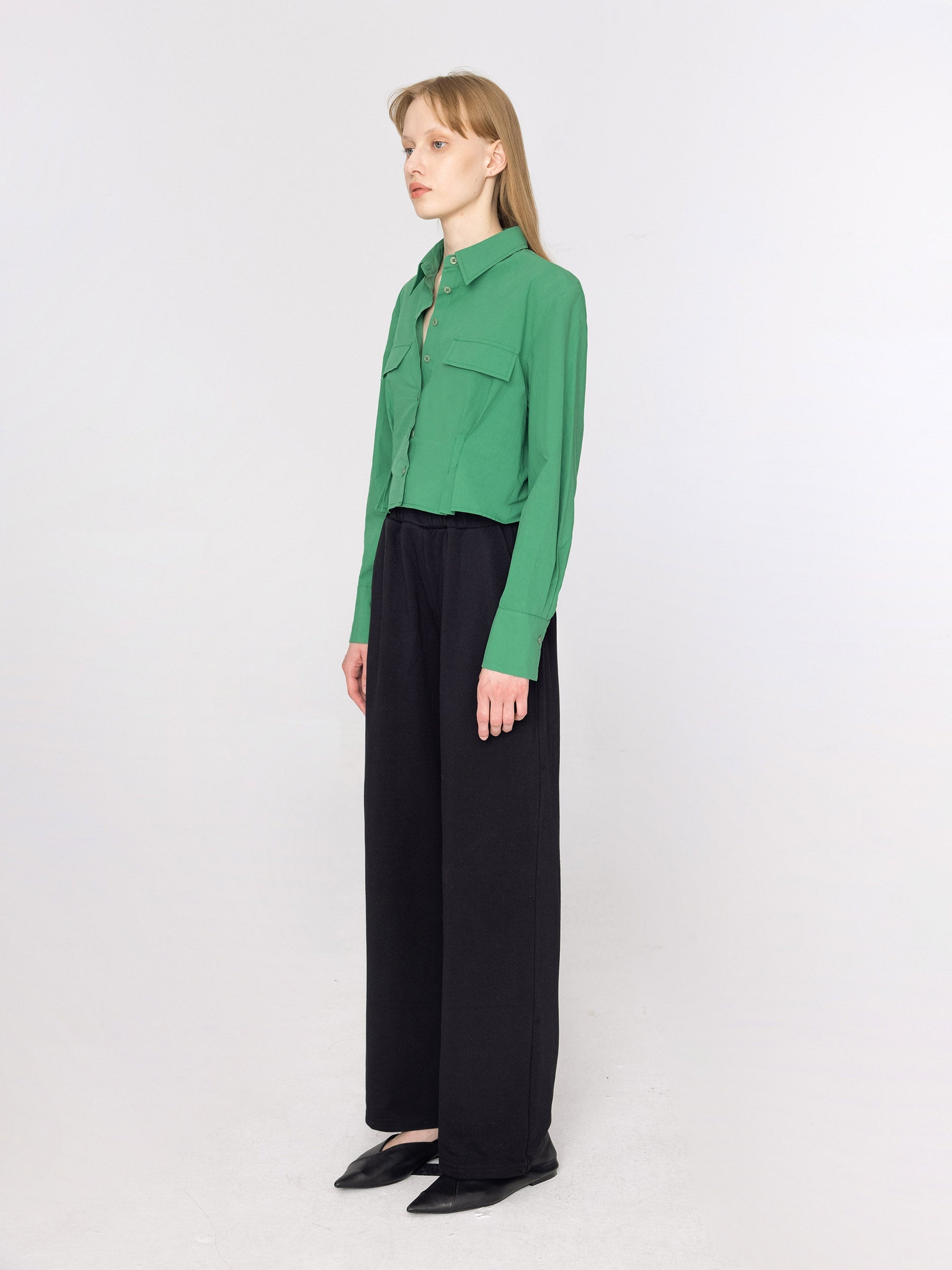 CUBIC Women's Cinched Waist Cropped Shirt
