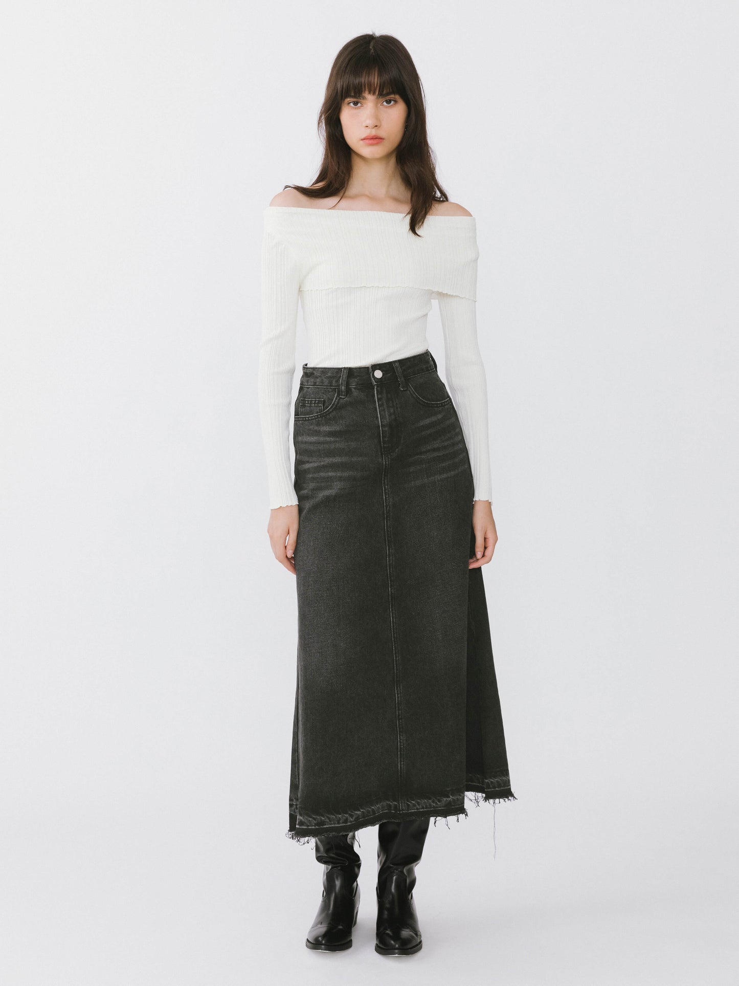 Off-Shoulder Long Sleeve Fitted Top