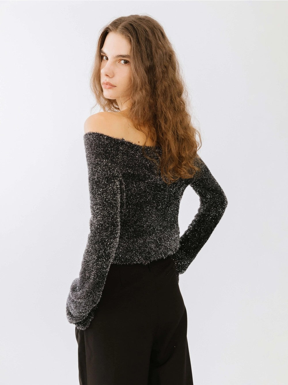Off-Shoulder Long Sleeve Knit Crop Top