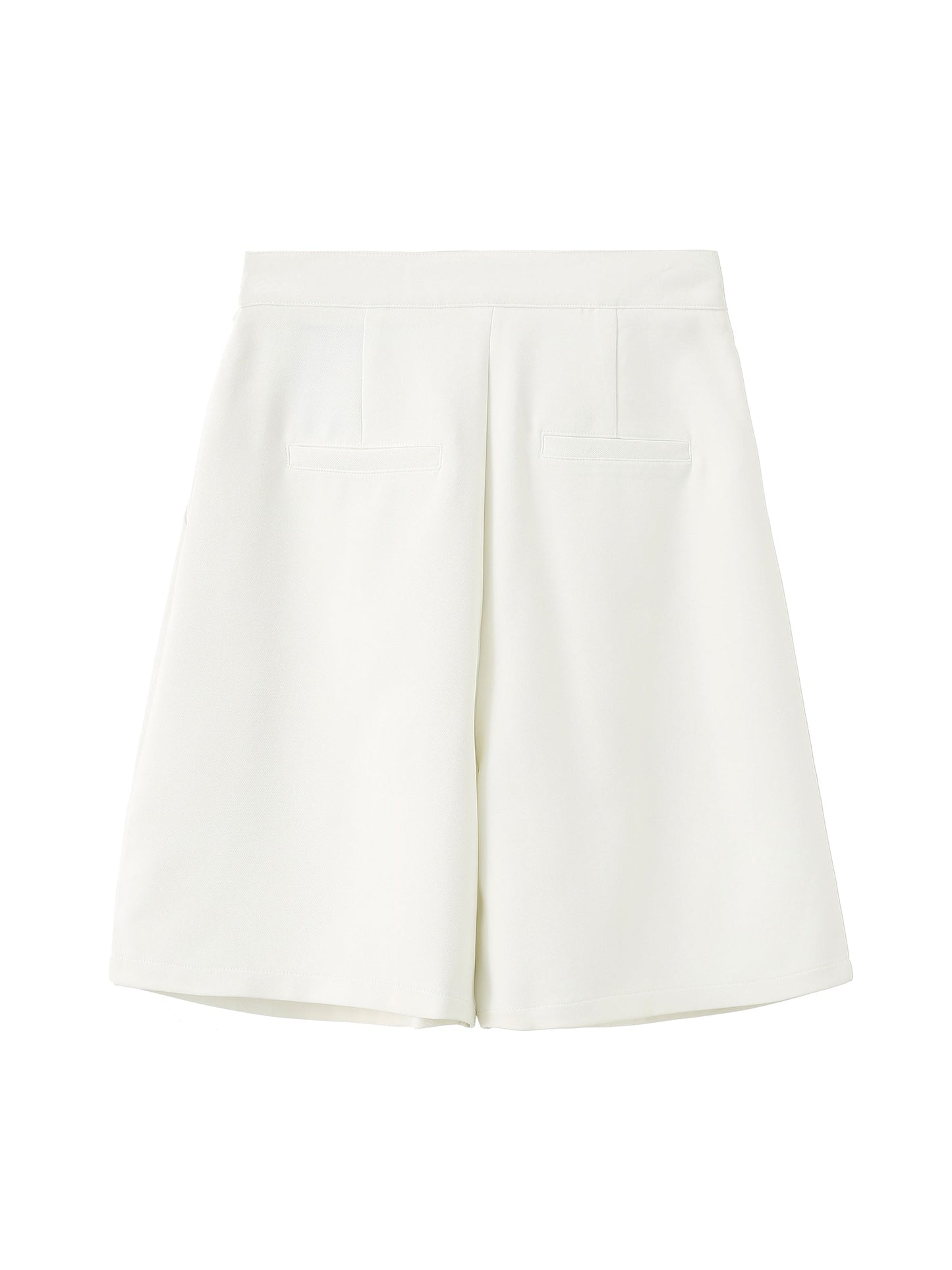 Pleated Bermuda Shorts