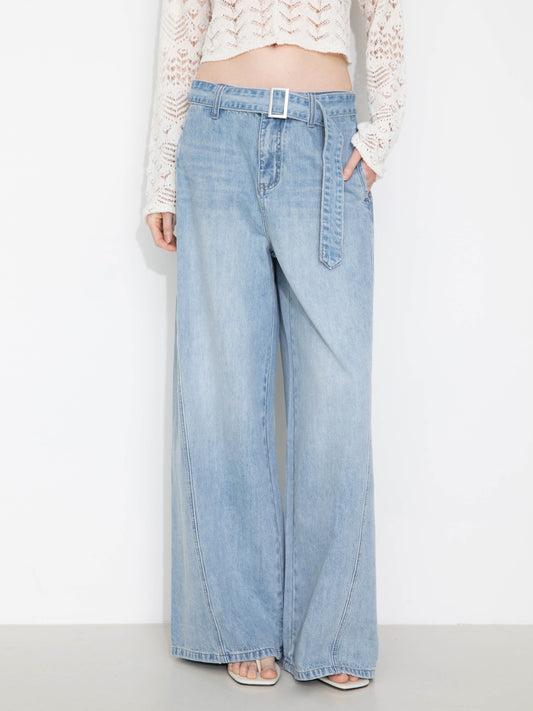 Wide-Leg Straight Jeans with Belt