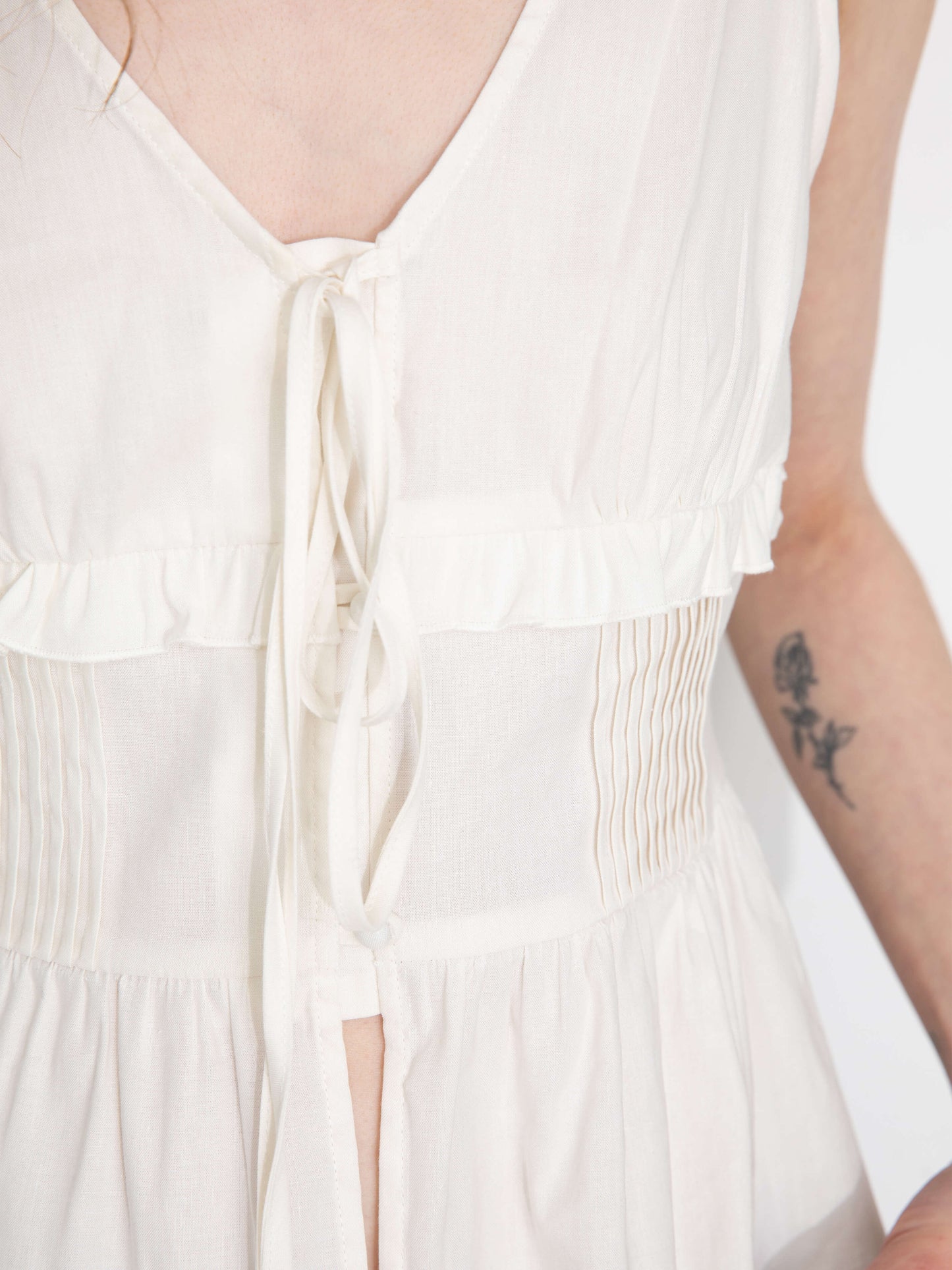 V-Neck Ruffle Trim Tie-Front Sleeveless Top