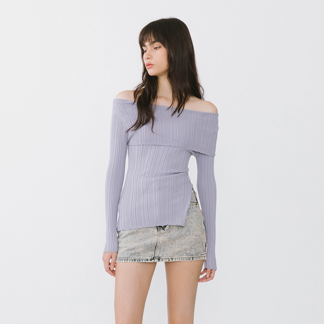 Off-Shoulder Long Sleeve Fitted Top