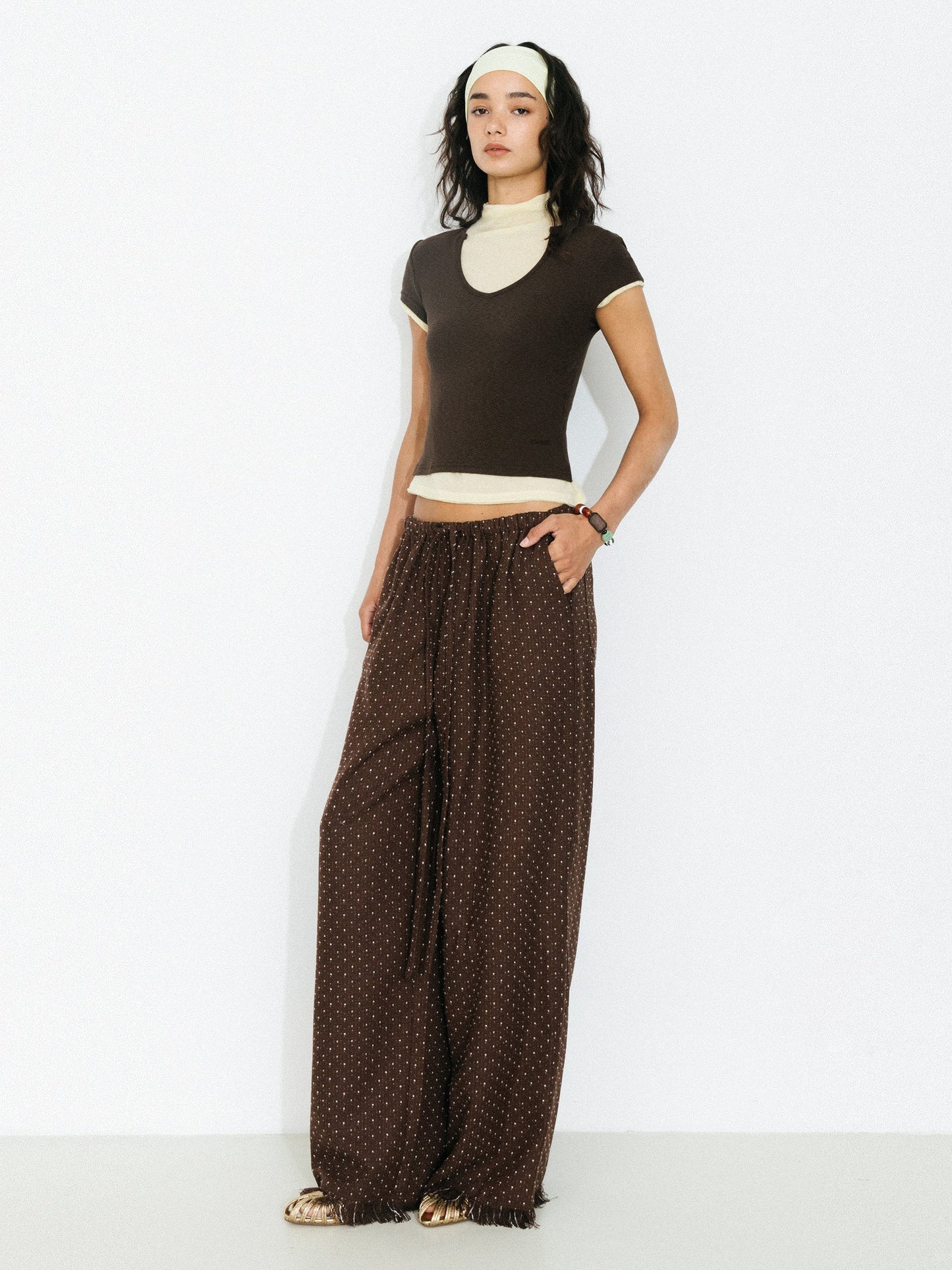 C by CUBIC Cropped Slim-Fit Sweetheart Neck T-Shirt
