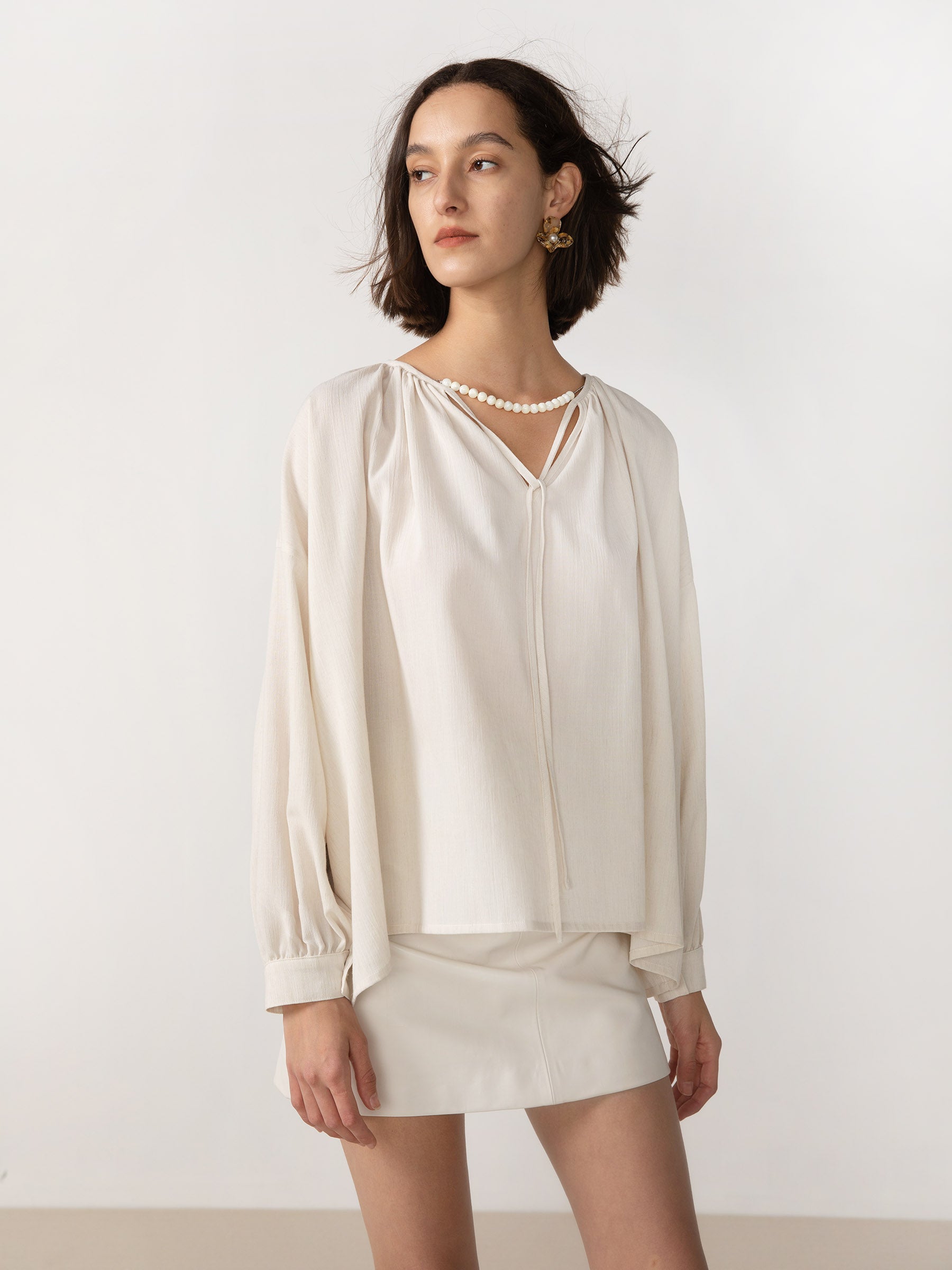 CUBIC Women's Oversized A-line Pleated Blouse
