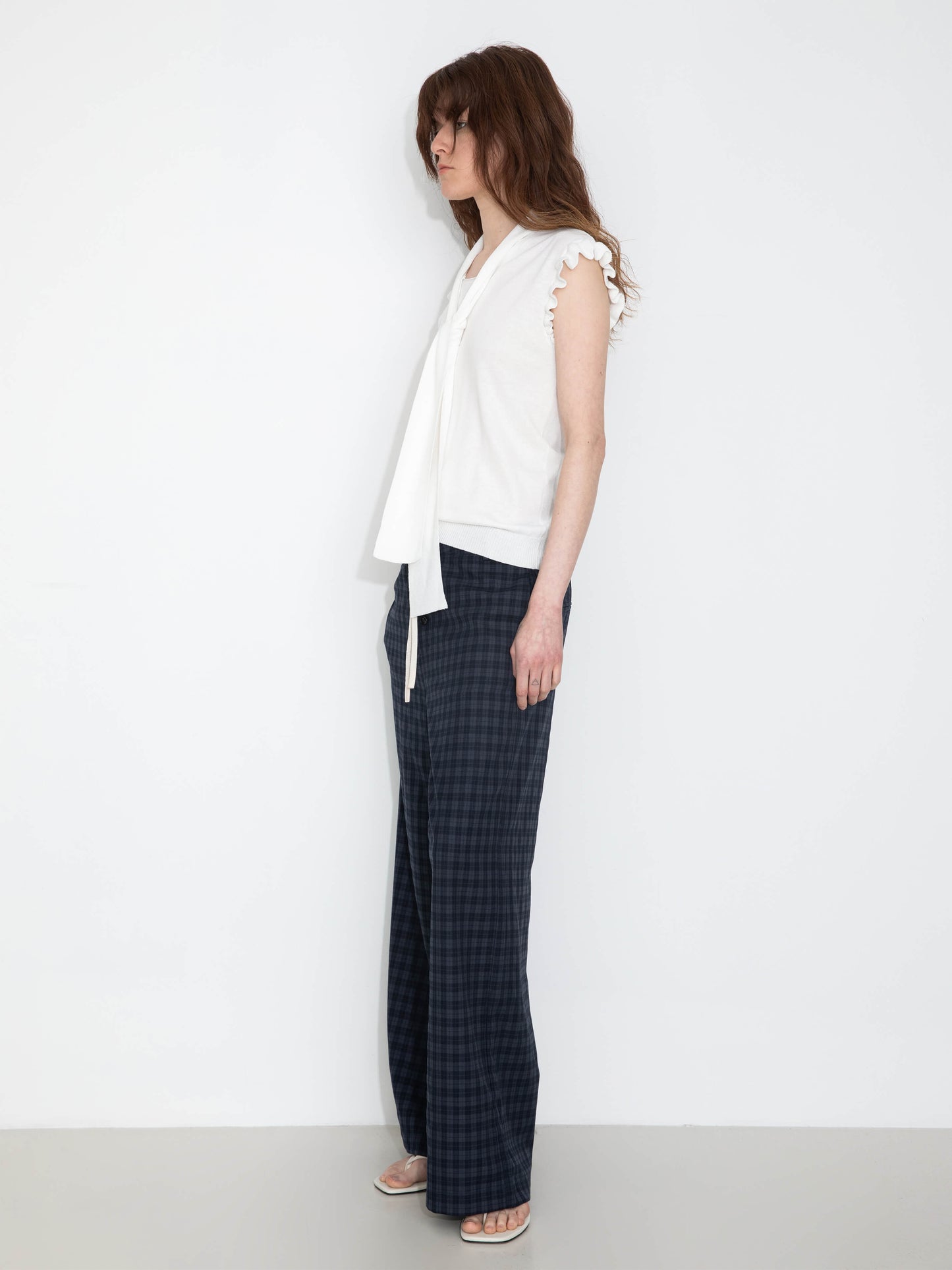 Ruffled Sleeve Sleeveless Knit Top with Attached Scarf