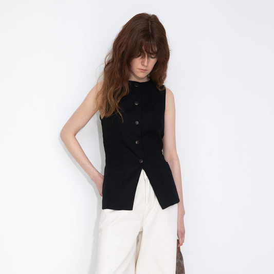 Fitted Buttoned Round Neck Vest