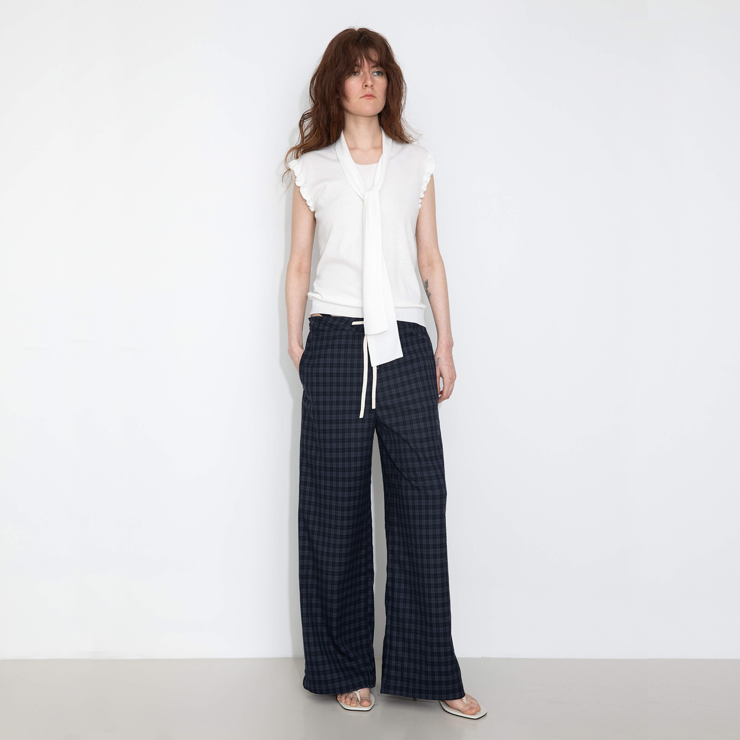Ruffled Sleeve Sleeveless Knit Top with Attached Scarf